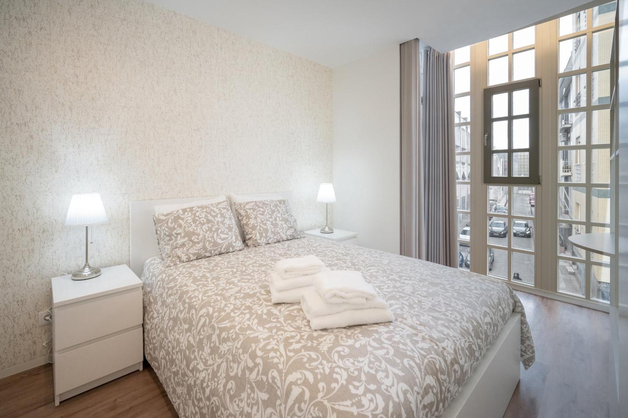 Mam Heat Apartments - Viana City Centre 비아나도카스텔로 외부 사진
